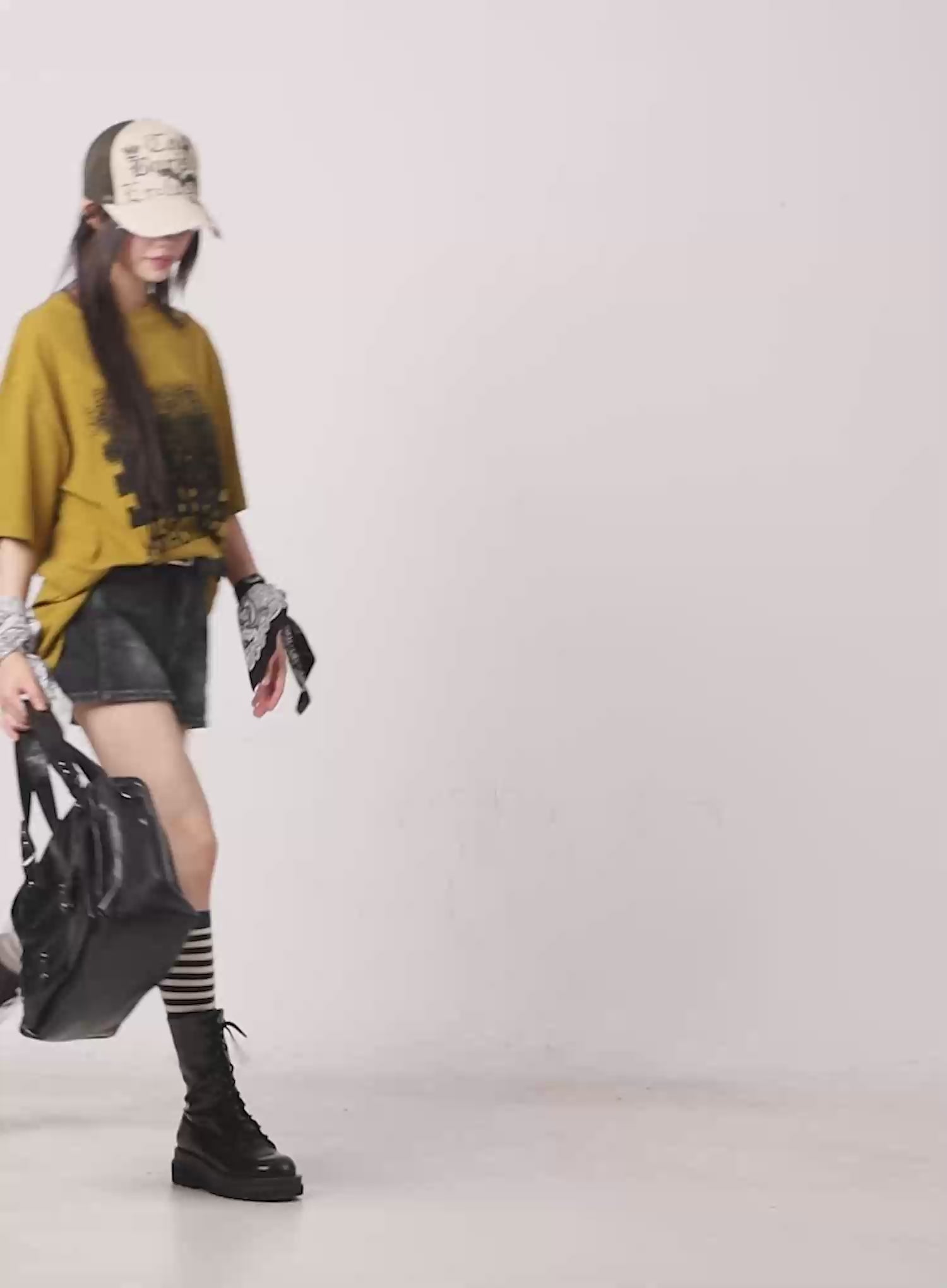 Vintage Wash Denim Mini Skirt IL531